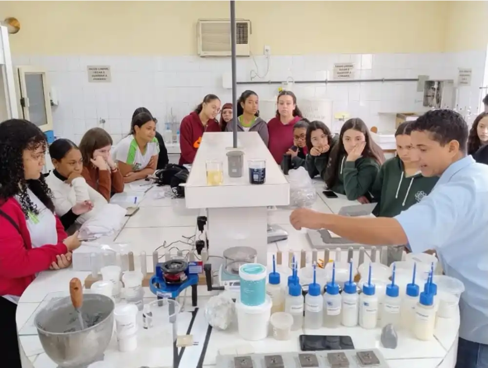 Linha argamassas colantes